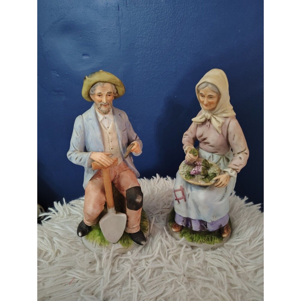 Vintage HOMCO 1433 Pr. Figurines Old Man Resting & Old Woman With Grapes Matte